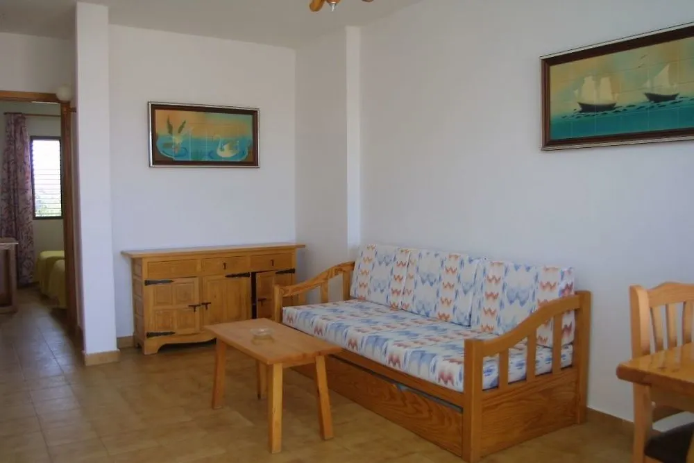 Typic Art Apartamento Es Cana