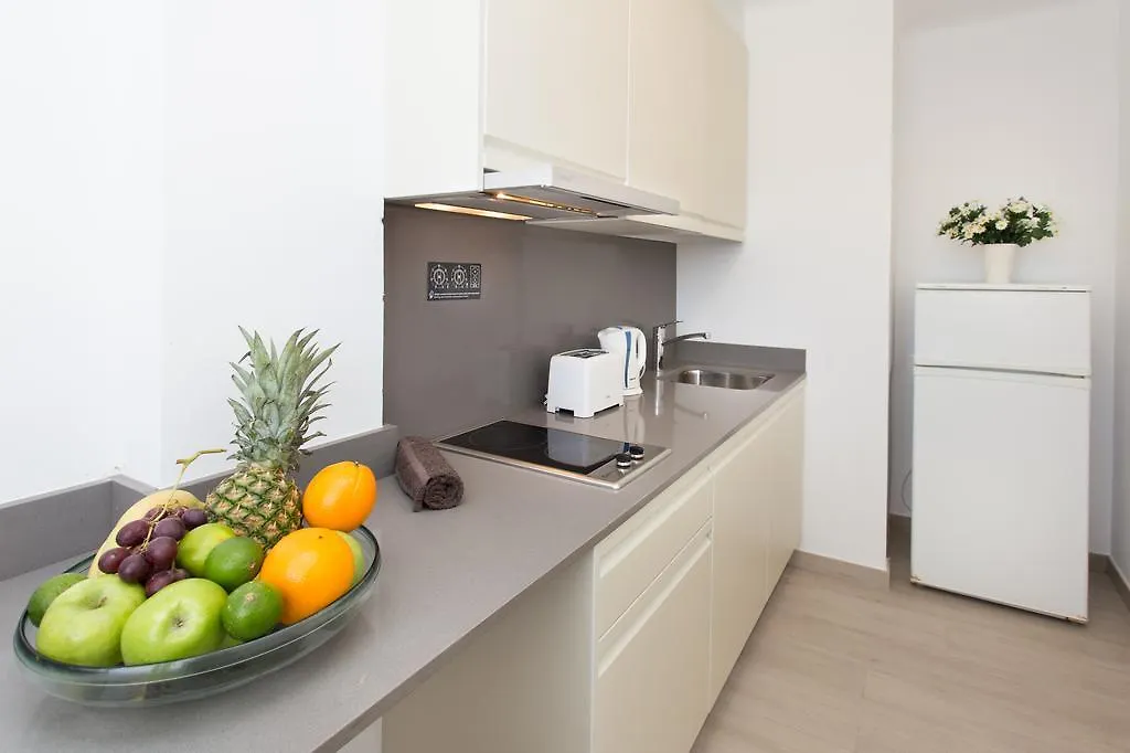 Typic Art Apartamento Es Cana Espanha