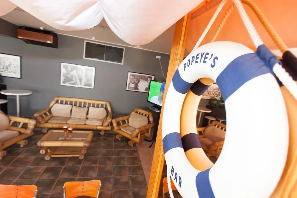 Typic Art Apartamento Es Cana